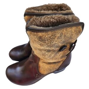 Dansko Lined two tone vegan ankle‎ boots 8.5/9